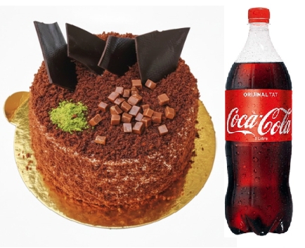 Doğal Malzemeli 4-6 Kişilik Çikolatalı Yaş Pasta Paketi pasta